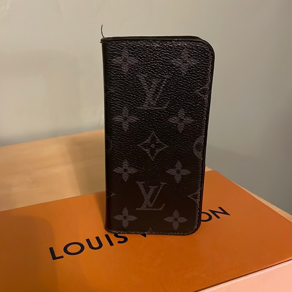 Louis Vuitton iPhone X / iPhone Xs Leather Folio Bifold Phone Case